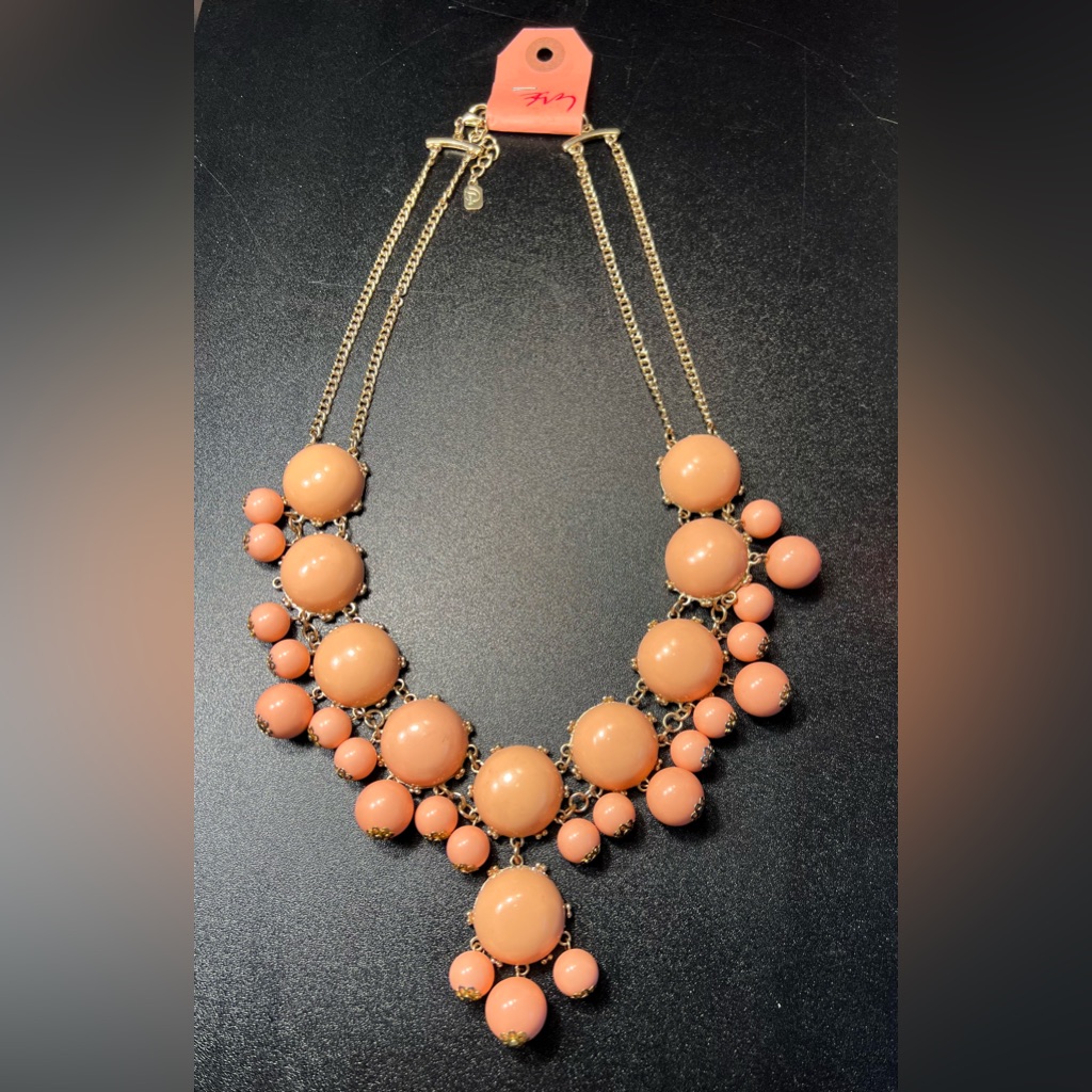 You & I Peach Acrylic Cabachon Gold Tone Double Chain Bib Statement Necklace Nwt